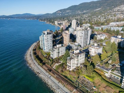 Photo 29 at 502 - 2090 Argyle Avenue, Dundarave, West Vancouver