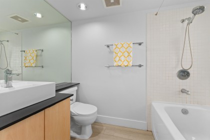 Photo 19 at 1902 - 989 Beatty Street, Yaletown, Vancouver West