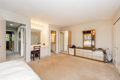 Photo 13 at 1976 Purcell Way, Lynnmour, North Vancouver