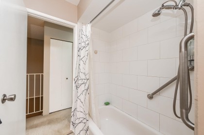 Photo 14 at 1976 Purcell Way, Lynnmour, North Vancouver