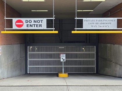 Photo 2 at 1233 Pacific Boulevard, Yaletown, Vancouver West