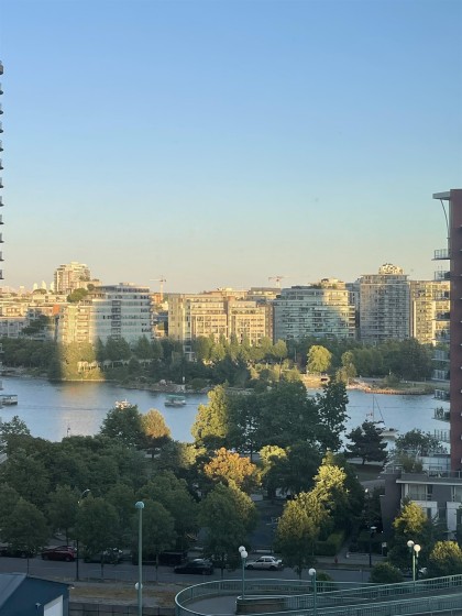 Photo 10 at 1083 - 87 Nelson Street, Yaletown, Vancouver West