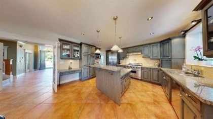 Photo 9 at 467 W Kings Road, Upper Lonsdale, North Vancouver