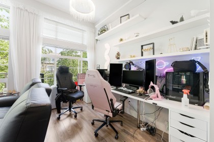 Photo 9 at 406 - 6328 Larkin Drive, University VW, Vancouver West