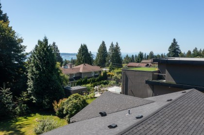 Photo 5 at 1435 Nelson Avenue, Ambleside, West Vancouver