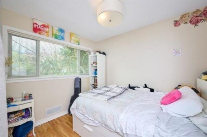 Photo 13 at 963 Belmont Avenue, Edgemont, North Vancouver