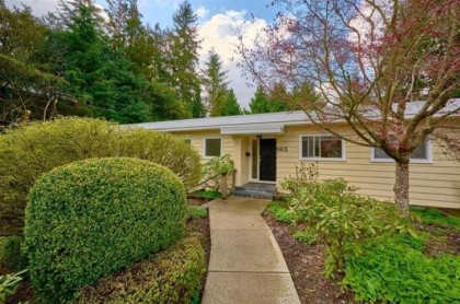 Photo 4 at 963 Belmont Avenue, Edgemont, North Vancouver