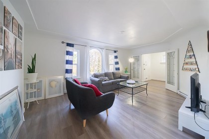 Photo 2 at 3694 W 16th Avenue, Dunbar, Vancouver West