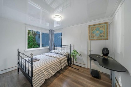 Photo 10 at 3694 W 16th Avenue, Dunbar, Vancouver West