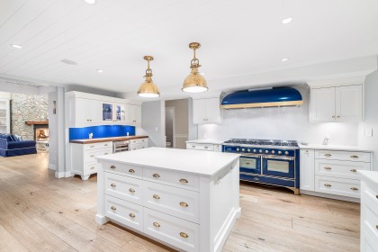 Photo 6 at 614 Lowry Lane, Dollarton, North Vancouver