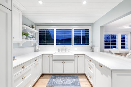 Photo 7 at 614 Lowry Lane, Dollarton, North Vancouver