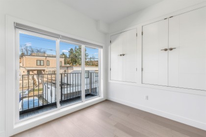 Photo 9 at 7353 Oak Street, South Granville, Vancouver West