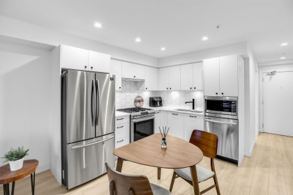 Photo 6 at 309 - 1519 Crown Street, Lynnmour, North Vancouver