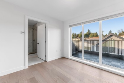 Photo 9 at 7357 Oak Street, South Granville, Vancouver West