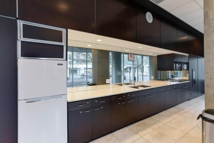 Photo 16 at 702 - 588 Broughton Street, Coal Harbour, Vancouver West