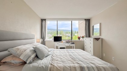 Photo 12 at 605 - 555 13th Street, Ambleside, West Vancouver