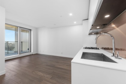 Photo 12 at 3209 - 1480 Howe Street, Yaletown, Vancouver West