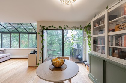 Photo 13 at 5 - 1786 Esquimalt Avenue, Ambleside, West Vancouver