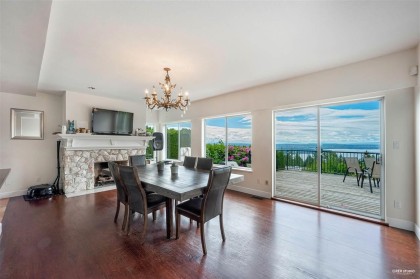 Photo 3 at 2585 Westhill Way, Westhill, West Vancouver
