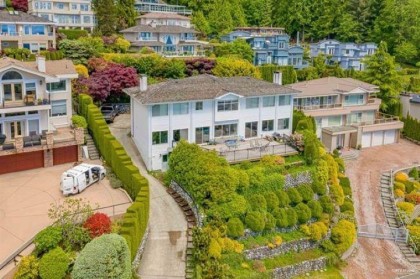 Photo 1 at 2585 Westhill Way, Westhill, West Vancouver
