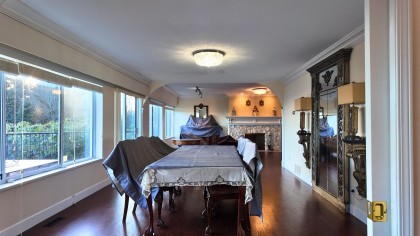 Photo 4 at 2585 Westhill Way, Westhill, West Vancouver