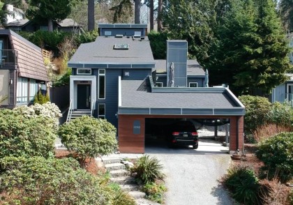 Photo 1 at 4062 Norwood Avenue, Upper Delbrook, North Vancouver