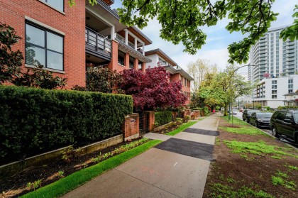 Photo 11 at PH2 - 7988 Yukon Street, Marpole, Vancouver West