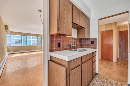 Photo 13 at 301 - 1050 Chilco Street, West End VW, Vancouver West