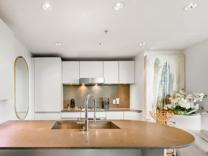 Photo 6 at 803 - 8555 Granville Street, S.W. Marine, Vancouver West