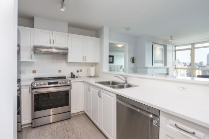 Photo 14 at 804 - 2799 Yew Street, Kitsilano, Vancouver West
