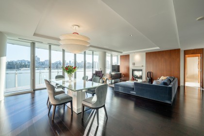 Photo 12 at 306 - 1560 Homer Mews, Yaletown, Vancouver West