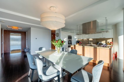 Photo 5 at 306 - 1560 Homer Mews, Yaletown, Vancouver West