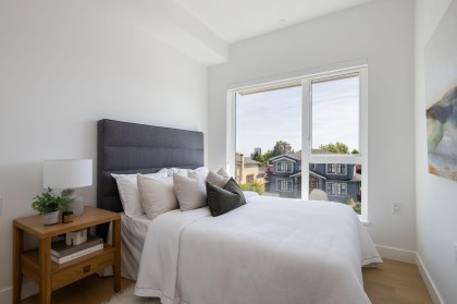 Photo 12 at 213 - 715 W 49th Avenue, Oakridge VW, Vancouver West