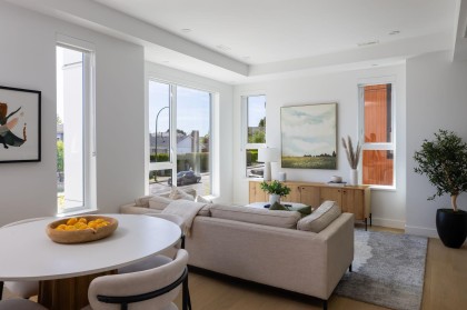 Photo 3 at 213 - 715 W 49th Avenue, Oakridge VW, Vancouver West