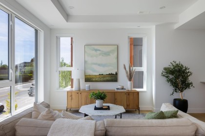 Photo 4 at 213 - 715 W 49th Avenue, Oakridge VW, Vancouver West