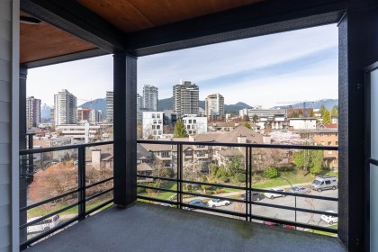 Photo 17 at 611 - 108 E 8th Street, Central Lonsdale, North Vancouver