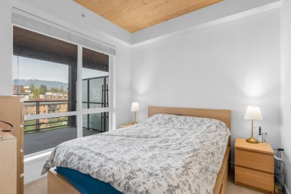 Photo 10 at 611 - 108 E 8th Street, Central Lonsdale, North Vancouver