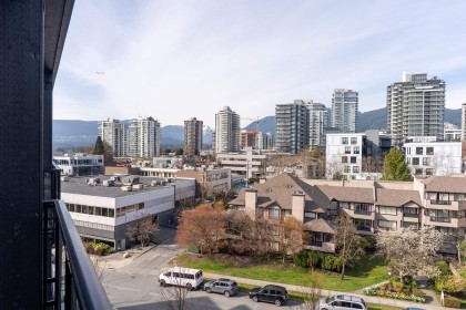 Photo 18 at 611 - 108 E 8th Street, Central Lonsdale, North Vancouver