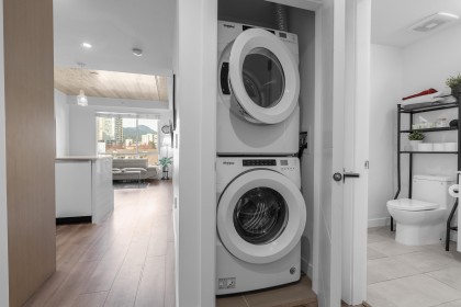 Photo 15 at 611 - 108 E 8th Street, Central Lonsdale, North Vancouver