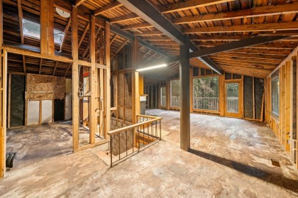 Photo 4 at 4520 Lynn Valley Road, Lynn Valley, North Vancouver