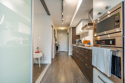 Photo 12 at 524 - 1783 Manitoba Street, False Creek, Vancouver West