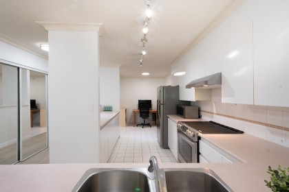 Photo 16 at 203 - 1488 Hornby Street, Yaletown, Vancouver West