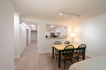 Photo 12 at 203 - 1488 Hornby Street, Yaletown, Vancouver West