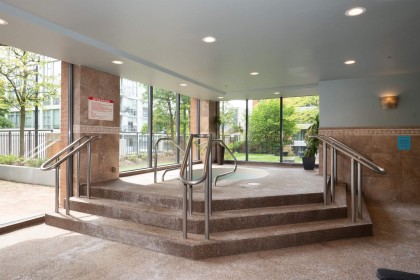 Photo 34 at 203 - 1488 Hornby Street, Yaletown, Vancouver West