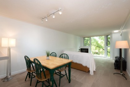 Photo 11 at 203 - 1488 Hornby Street, Yaletown, Vancouver West