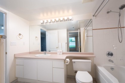 Photo 29 at 203 - 1488 Hornby Street, Yaletown, Vancouver West