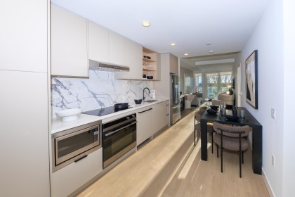 Photo 3 at 358 - 422 E 3rd Street, Lower Lonsdale, North Vancouver