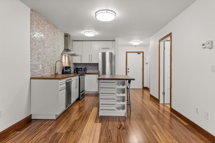 Photo 13 at 305 - 1266 W 13th Avenue, Fairview VW, Vancouver West