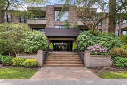 Photo 3 at 305 - 1266 W 13th Avenue, Fairview VW, Vancouver West