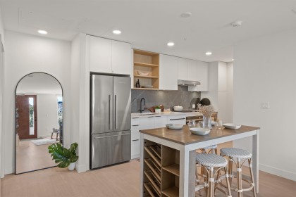 Photo 6 at 103 - 333 St. Davids Avenue, Lower Lonsdale, North Vancouver